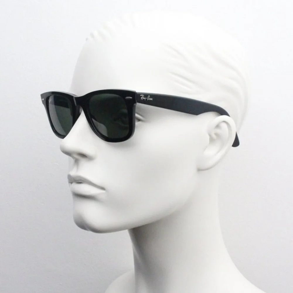 LIKE NEW Ray Ban Wayfarer Black RB2140 Men /Women Sunglasses